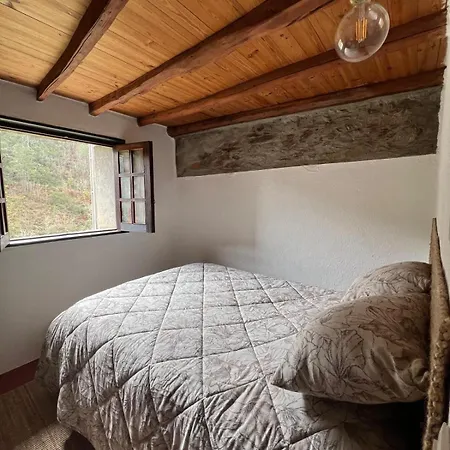 Casa Xisto Do Acor * Arganil